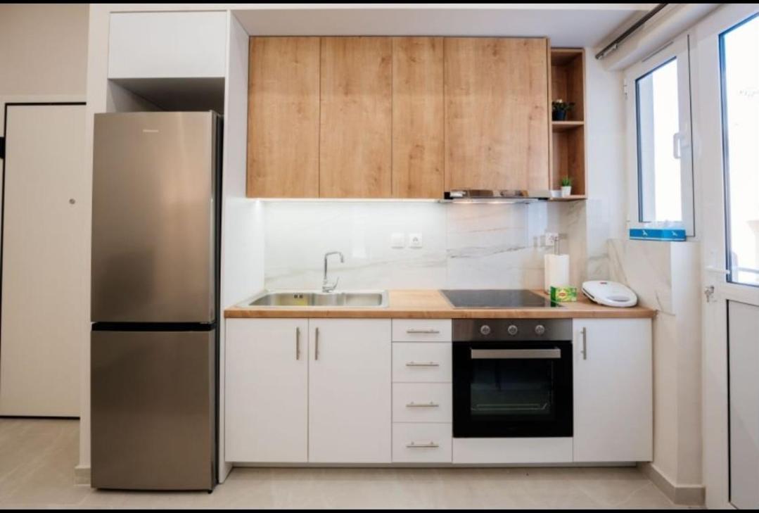 Apartment Brand New Nearby Metro Athens