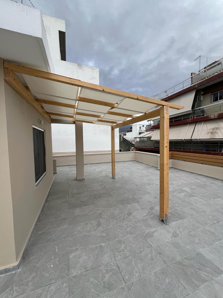Brand New Nearby Metro *