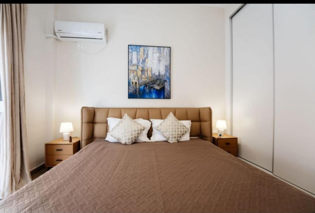 Brand New Nearby Metro Apartment *
